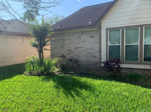7422 Blanco Pines Dr, Humble, TX 77346-3188