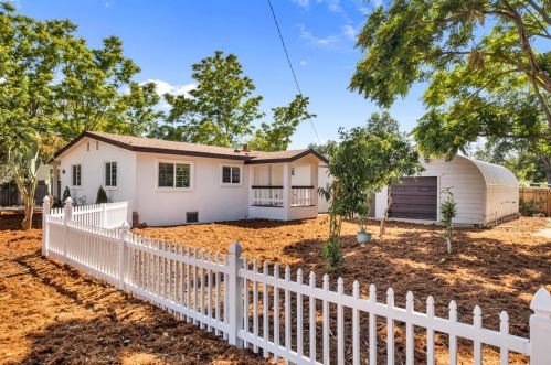 9644 Kent St, Elk Grove CA  95624-2436 exterior