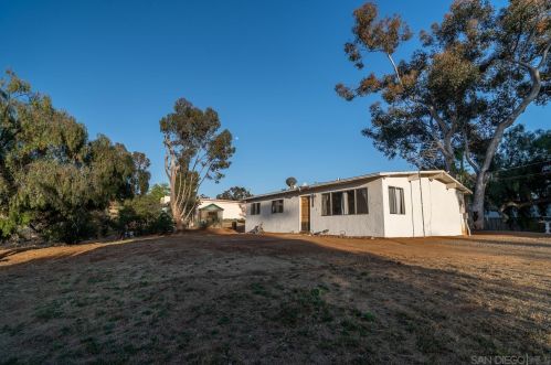 1309 Administration Way, Alpine, CA 91901-2104