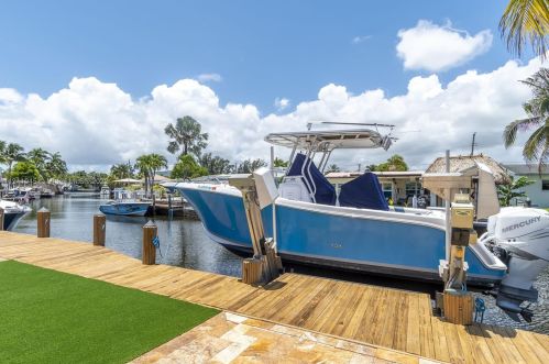 947 Nautilus Isle, Dania Beach FL  33004-2356 exterior