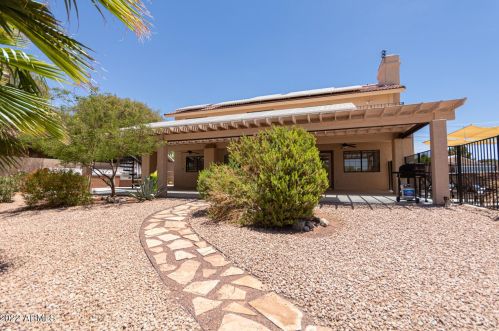 2135 Lk Shr Dr, Casa Grande AZ  85122-6105 exterior