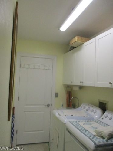 4472 Lake Heather Cir, Saint James City FL  33956-2614 exterior