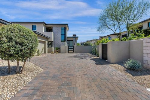 6335 Lost Dutchman Dr, Scottsdale, AZ 85253
