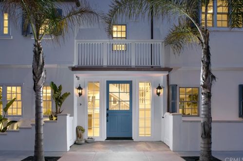 5301 River Ave, Newport Beach, CA 92663-2208