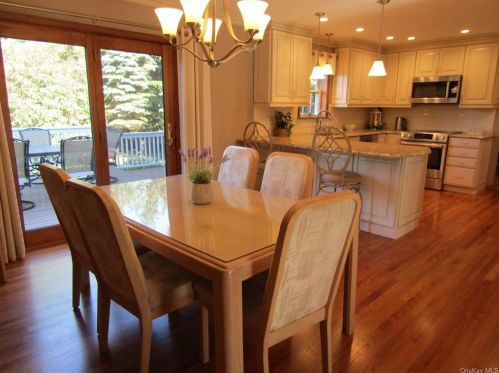 13 Liberty Ct, Montgomery NY  12549-2041 exterior