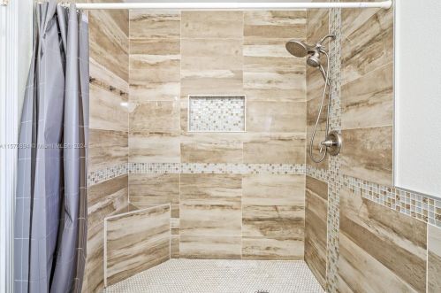 11728 12th St, Hollywood FL  33026-3841 exterior