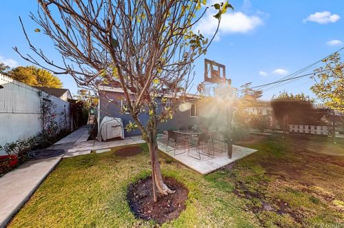 16931 Hart St, Van Nuys CA 91406-4507 exterior