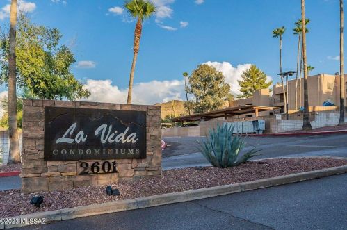 2601 Broadway Blvd, Tucson, AZ 85716-5305