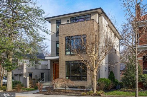 1617 Madison St, Washington, DC 20011-6812