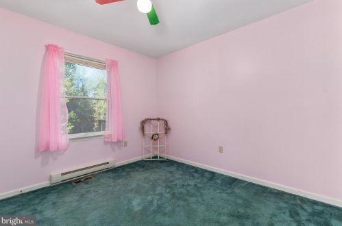 1114 Johnstown Rd, Edinburg VA  22824-2639 exterior