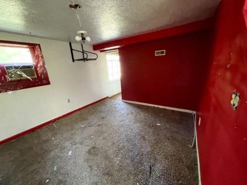 484 Walnut Rd, Covington KY  41015-2371 exterior