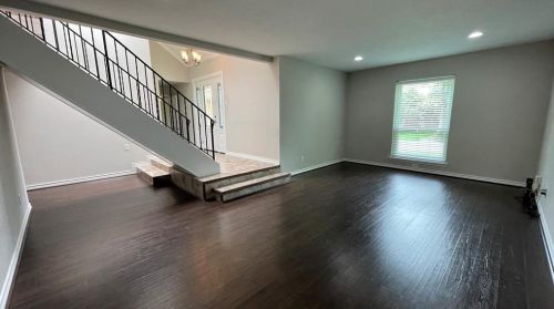 1616 Villanova Dr, Richardson, TX 75081-3819