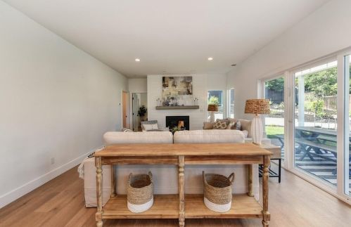 1535 Barcelona Dr, Folsom CA  95762-7212 exterior