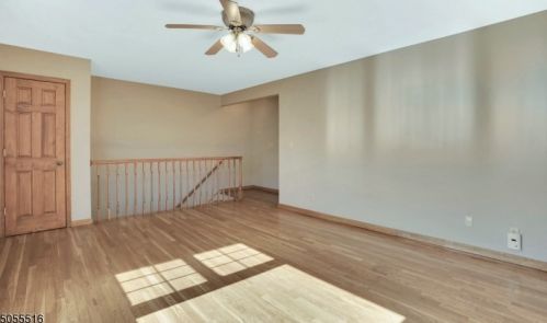 302 Pitney Pl, Morristown NJ  07960-6195 exterior