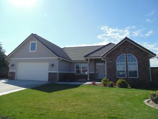 902 L St, George, WA 98848-1699