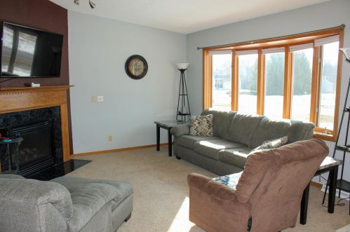601 Clark St, Cascade, WI 53011-1391