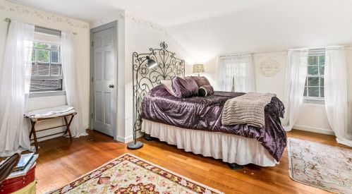 1 Martingale Rd, Amherst NH  03031-2625 exterior