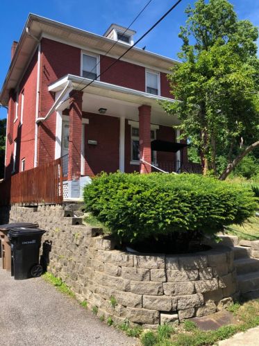 1550 Dixmont Ave, Cincinnati, OH 45207-1410