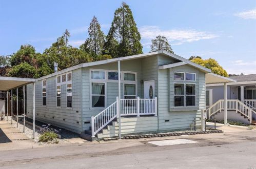 134 Bluejay Dr, Santa Rosa CA  95409-4105 exterior