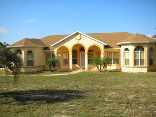 30935 Tulip Ave, Eustis, FL 32736-8169