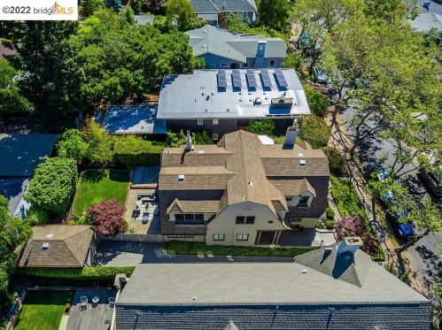 35 Craig Ave, Oakland CA  94611-3701 exterior