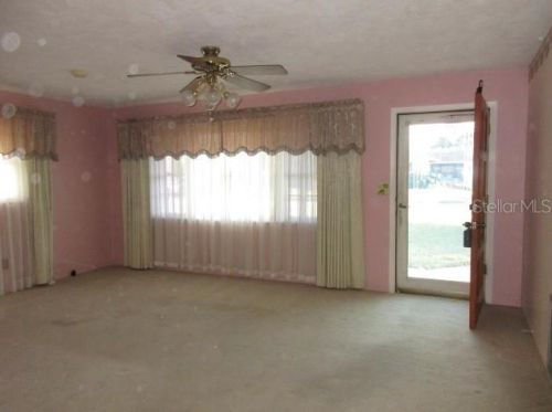 4543 33rd Ave, Saint Petersburg, FL 33713-1103