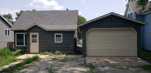 312 West St, Mantorville, MN 55955-6134