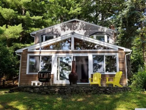 25 Vernon Rd, Copake, NY 12516-1116