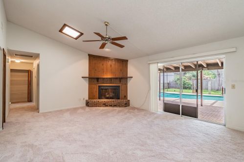 321 Sybelia Ave, Maitland FL  32751-4752 exterior