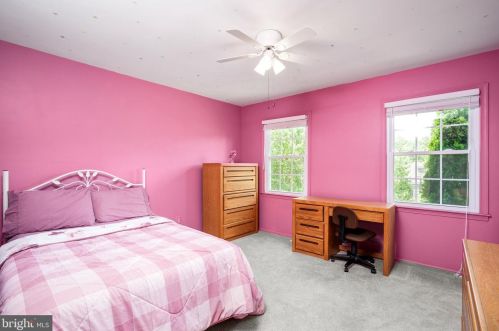 16 Dix Ln, Trenton NJ 08648-4844 exterior