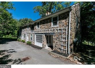 800 Beaver Valley Rd, Wilmington DE  19803-1110 exterior