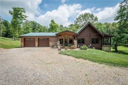 2400 Ming Rd, Kilgore, OH 44615-9729
