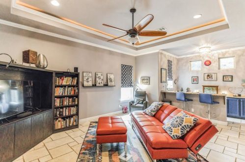 325 Chadwick Dr, Georgetown TX 78628-2100 exterior