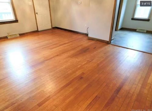 127 Main St, Vernon, CT 06066-3305