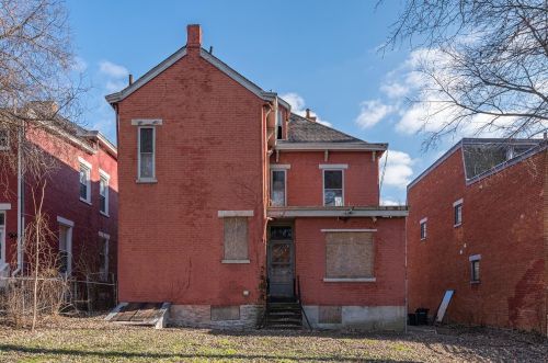 4233 Brookside Ave, Cincinnati OH  45223-2162 exterior