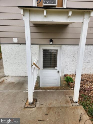 763 Vaughn Rd, Pottstown, PA 19465-7758