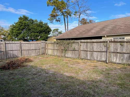 7405 Executive Wood Ct, Port Richey FL  34668-1609 exterior