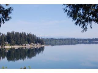 3318 Sunset Beach Dr, Olympia, WA 98502-3532