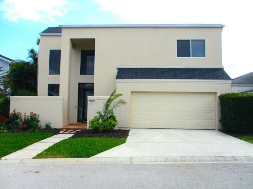 616 Peninsular Dr, Lakeland, FL 33813-4523