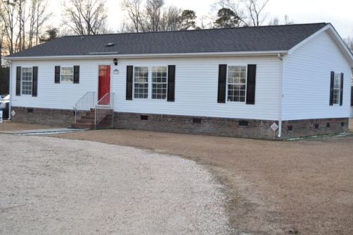 3789 Duck Pond Rd, Linden, NC 28356-9384