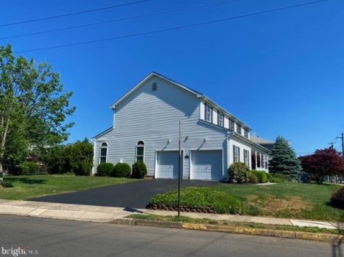 340 Bellevue Ave, Langhorne PA 19047-2847 exterior