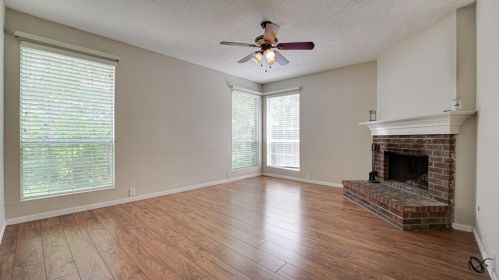 313 Pinnacle Dr, Cedar Hill TX 75104-5115 exterior