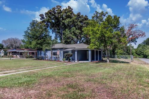2424 Yale Ave, Sanford, FL 32771-4592