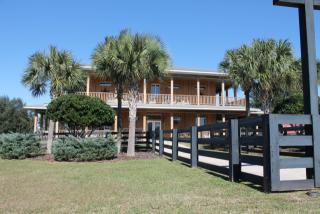 7827 170th St, Alachua, FL 32615-7666