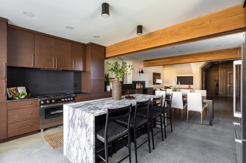 330 Pike St, Covington KY 41011-2127 exterior