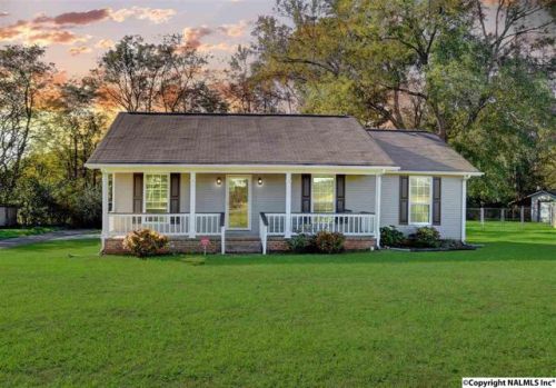508 Highland Ave, Scottsboro, AL 35769-3730