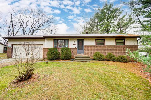 153 Woodside Dr, Pataskala OH  43062-7809 exterior