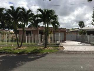 6330 3rd St, Miami, FL 33126-4510