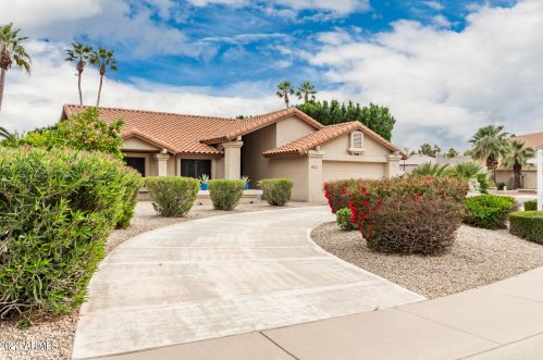 19033 73rd Dr, Glendale AZ  85308-5868 exterior