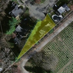 29 Marla Cir, Newton MA 02459-3460 aerial view